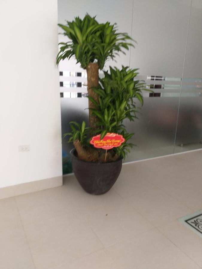 Hoang Gia Hotel Hanoi Buitenkant foto
