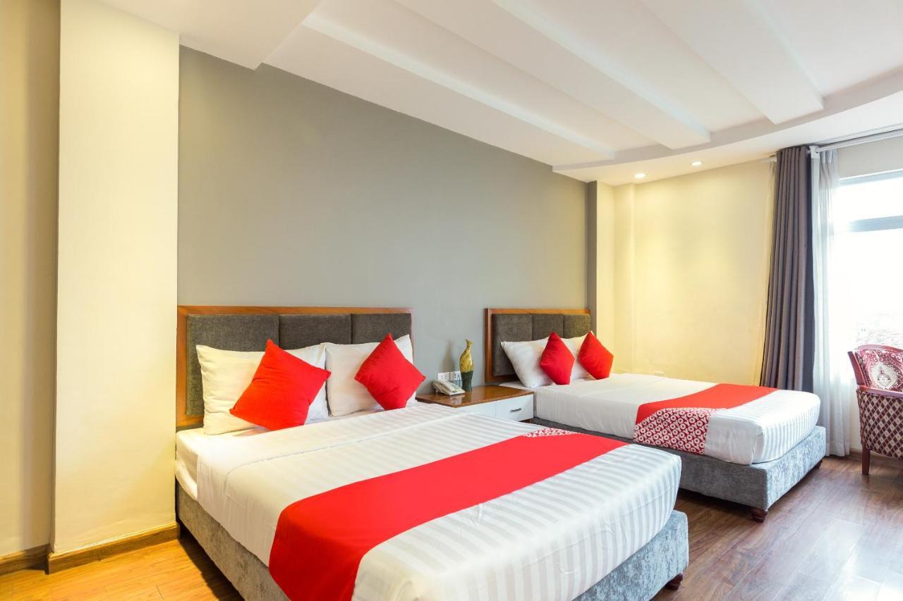 Hoang Gia Hotel Hanoi Buitenkant foto