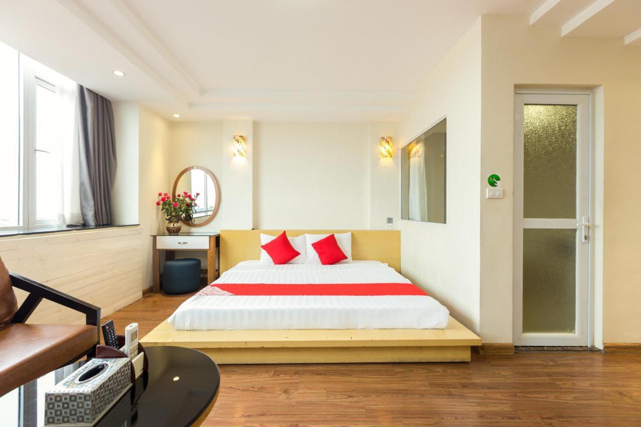 Hoang Gia Hotel Hanoi Buitenkant foto
