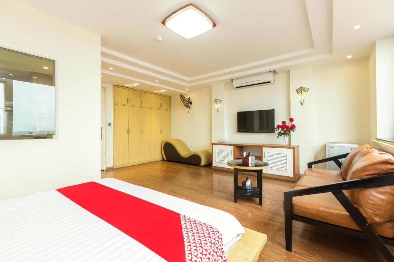 Hoang Gia Hotel Hanoi Buitenkant foto
