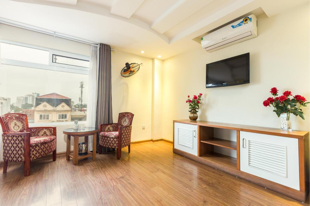 Hoang Gia Hotel Hanoi Buitenkant foto