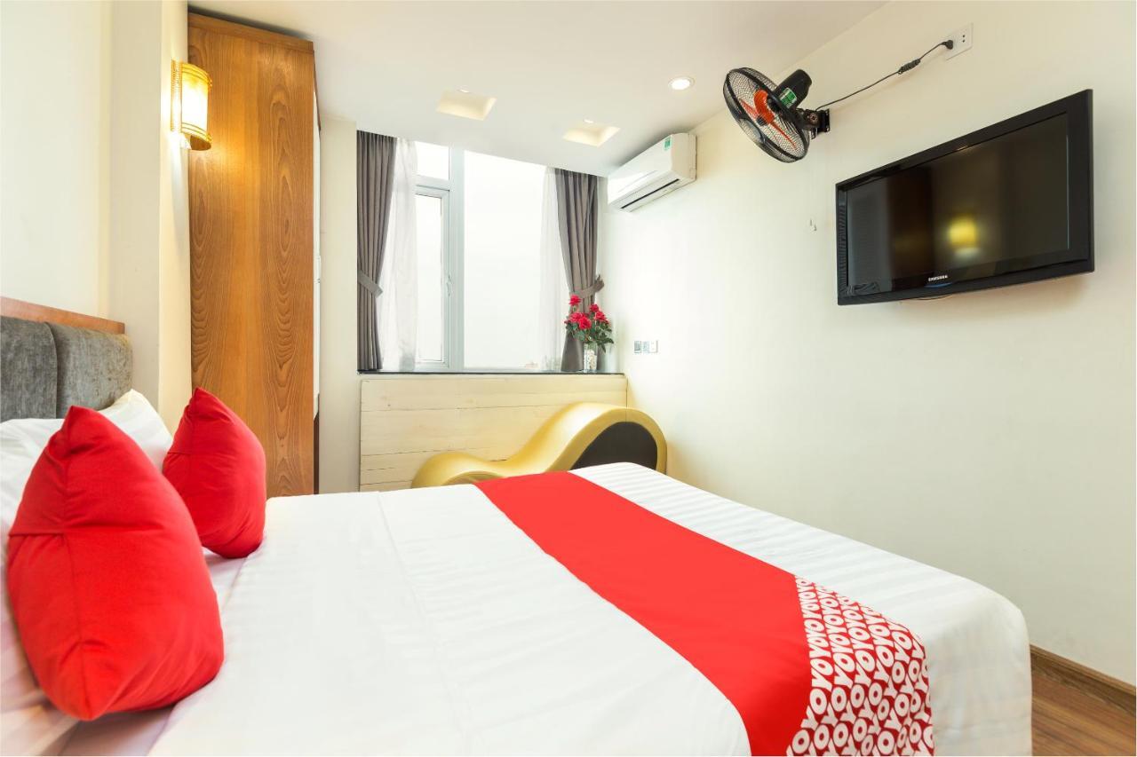 Hoang Gia Hotel Hanoi Buitenkant foto