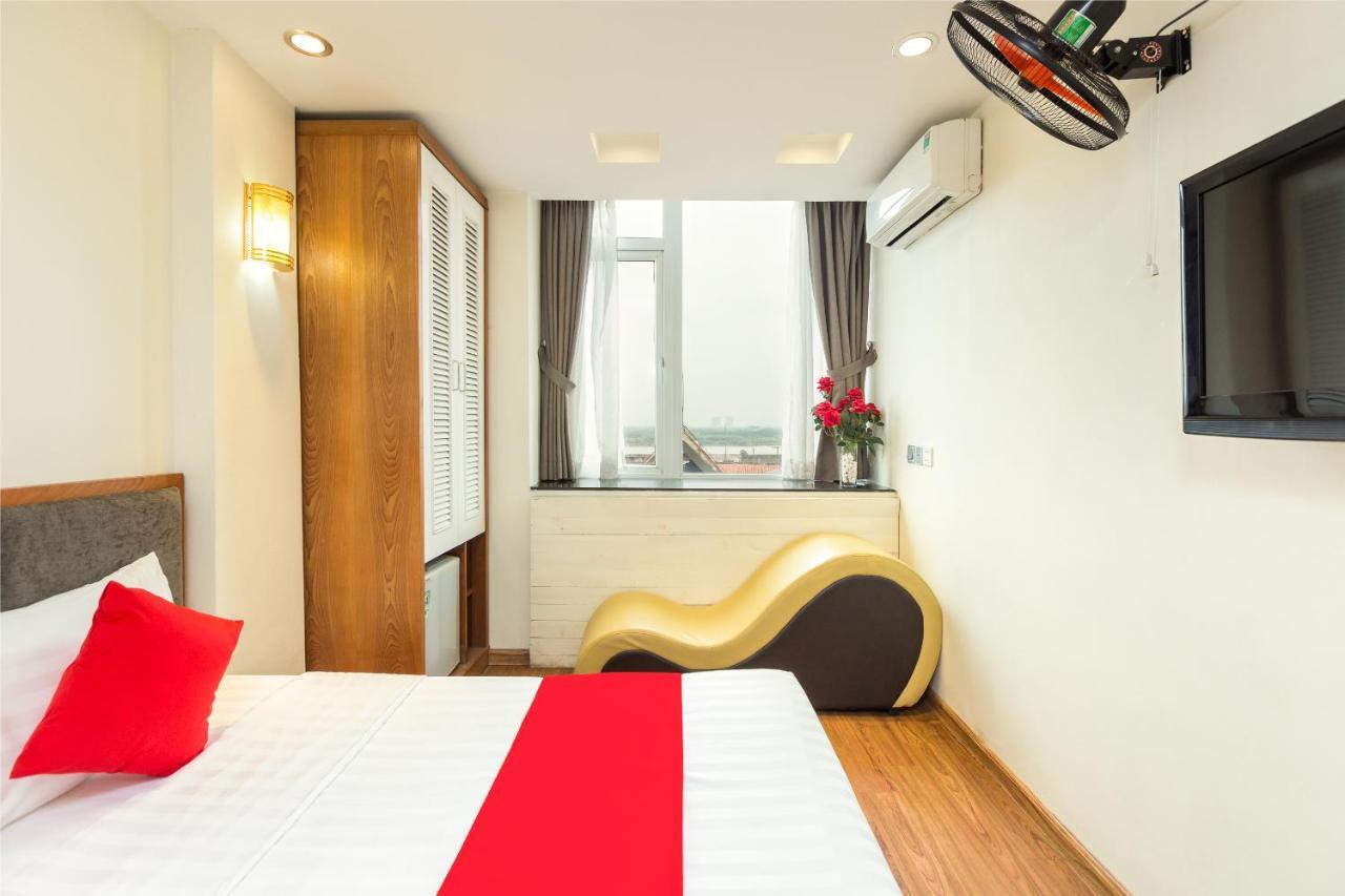 Hoang Gia Hotel Hanoi Buitenkant foto